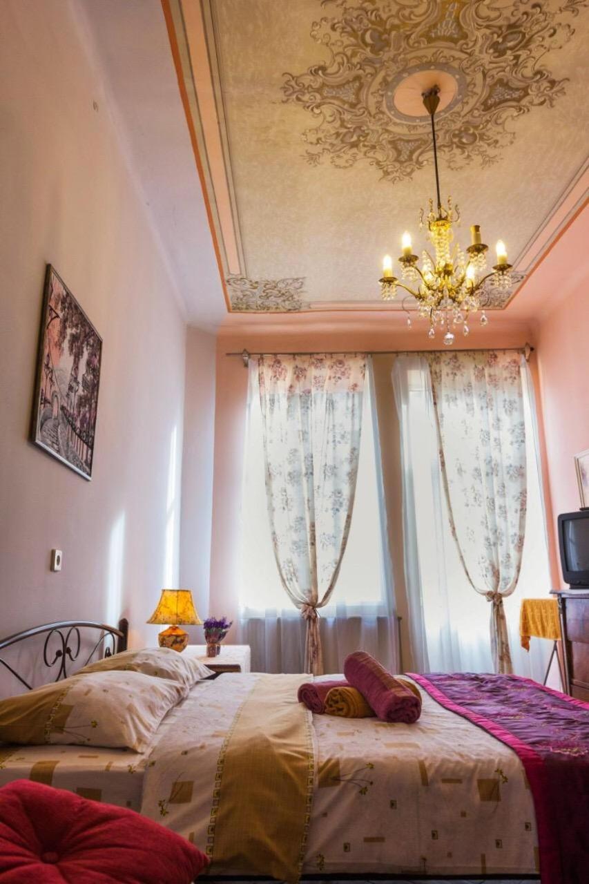 Vintage Apartment 2 Rooms With Balcony Lwów Zewnętrze zdjęcie